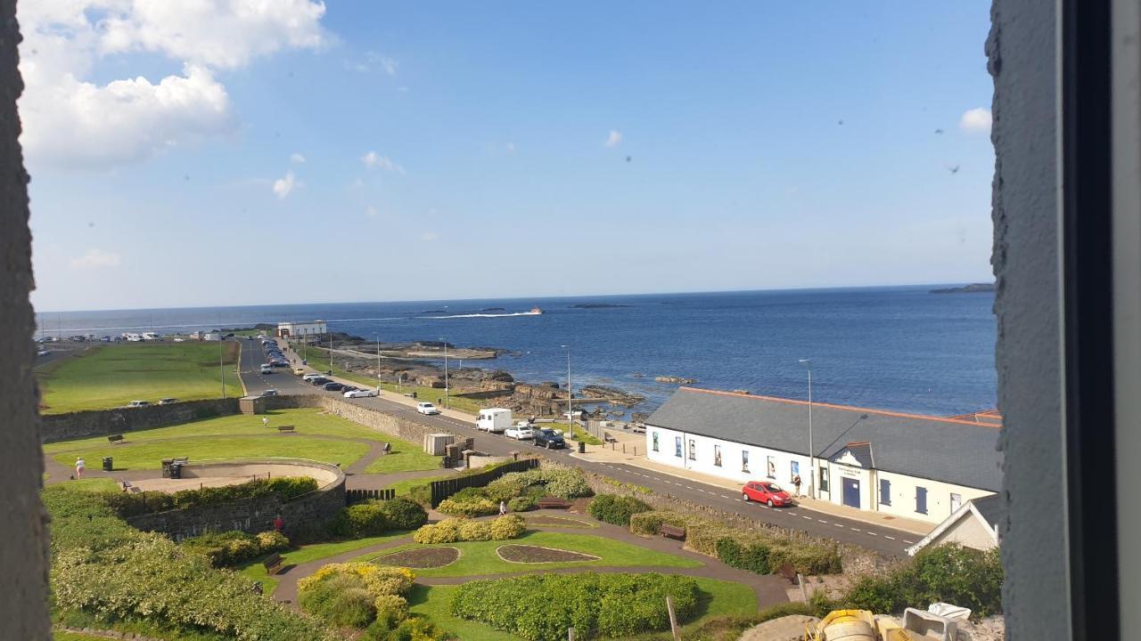 Apt3, No 2 Antrim Gardens, Portrush With Seaview 外观 照片